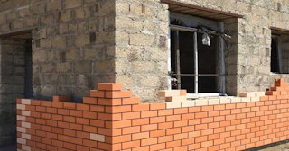 Профессиональная облицовка цоколя дома в Похвистневе в октябре
