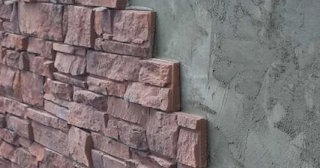 Качественная отделка цоколя фундамента снаружи в Похвистневе в октябре