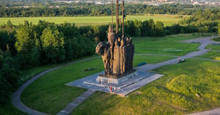 Благоустройство памятников в Похвистневе от 923 руб. – компания ТротуарнаяПлитка