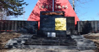 Профессиональное благоустройство памятников в Похвистневе в октябре